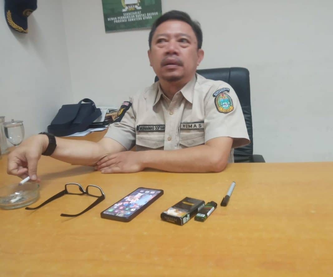 Mahasiswa dan Siswa SMK Magang Di Kantor DPRD Sumut