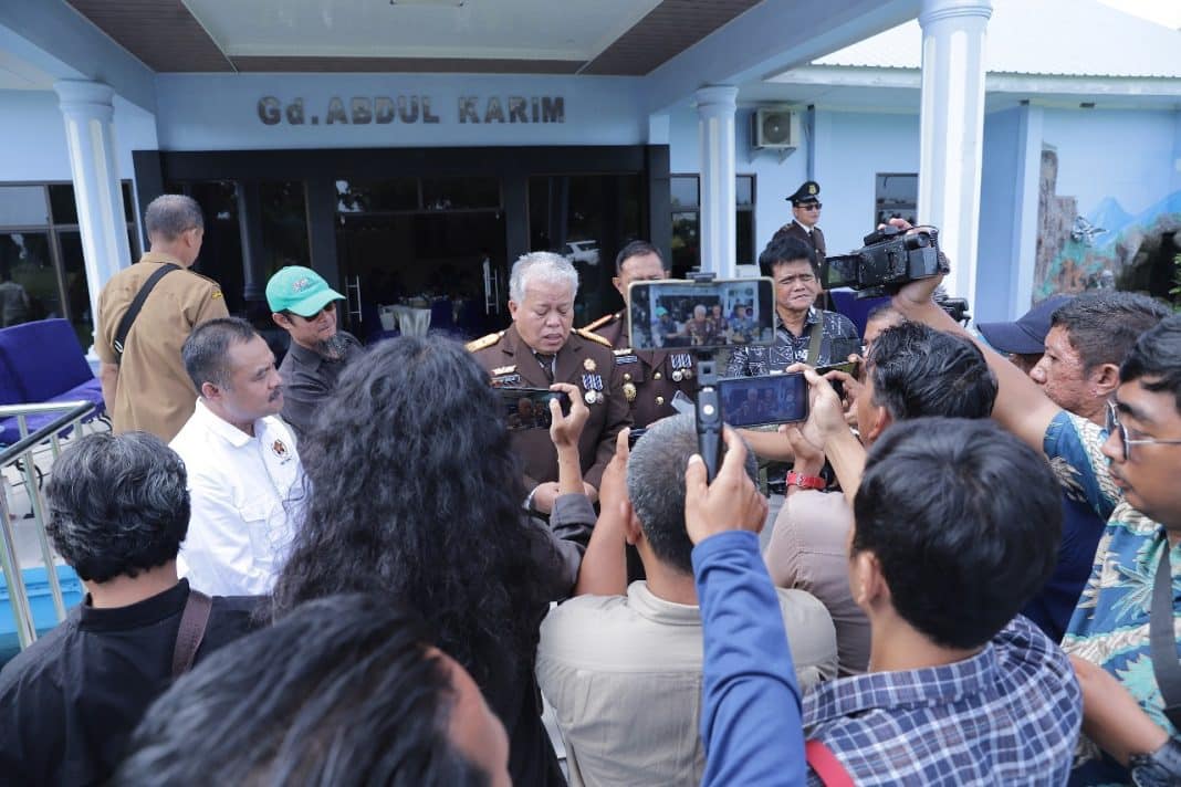 Dr.Harli Siregar Pimpin Upacara Peringatan Hari Lahir Ke-80 Kejaksaan R.I Pada Kejaksaan Tinggi Sumatera Utara