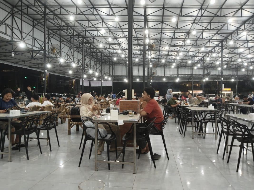 Ngopi Sore, Menepi Sejenak: Menjaga Tubuh, Menenangkan Pikiran