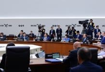 AI untuk Rakyat, Prabowo Tegaskan Misi Akhiri Kemiskinan dan Kelaparan AI untuk Rakyat, Prabowo Tegaskan Misi Akhiri Kemiskinan dan Kelaparan